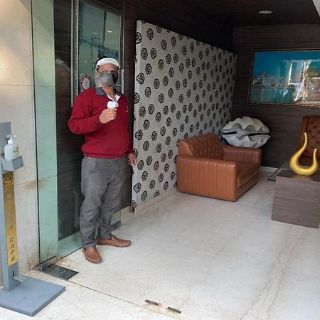 Hotel Narula'S Aurrum Амритсар Екстериор снимка