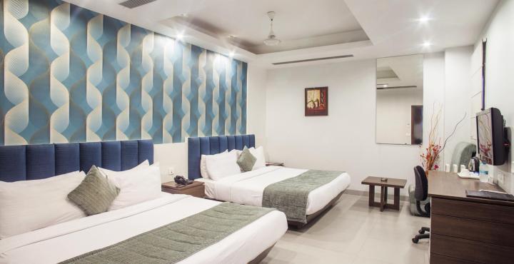 Hotel Narula'S Aurrum Амритсар Екстериор снимка