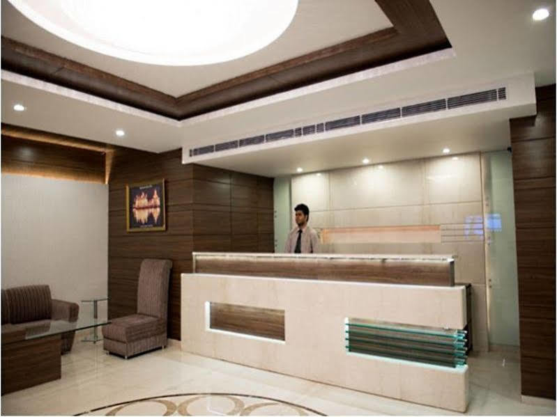 Hotel Narula'S Aurrum Амритсар Екстериор снимка