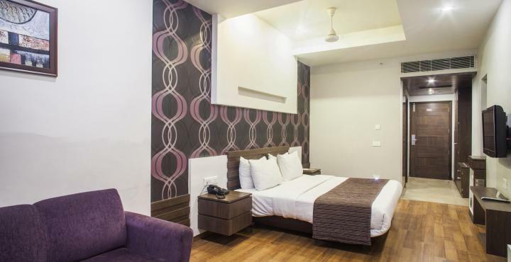 Hotel Narula'S Aurrum Амритсар Екстериор снимка