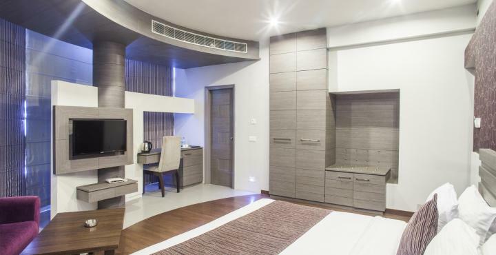 Hotel Narula'S Aurrum Амритсар Екстериор снимка